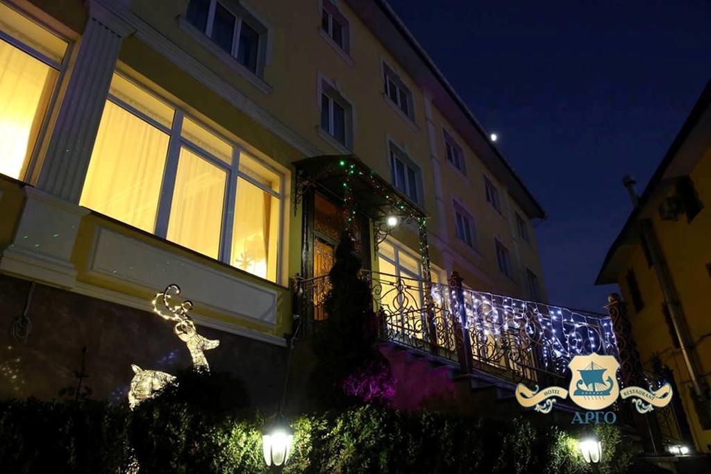 Hotel Argo à Lviv Extérieur photo