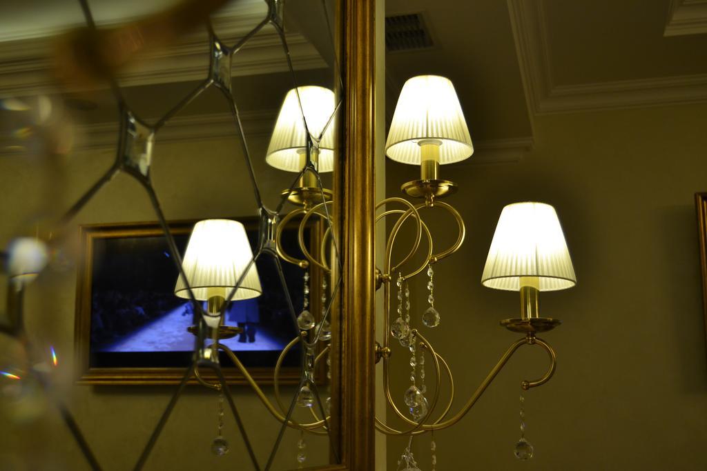Hotel Argo à Lviv Extérieur photo