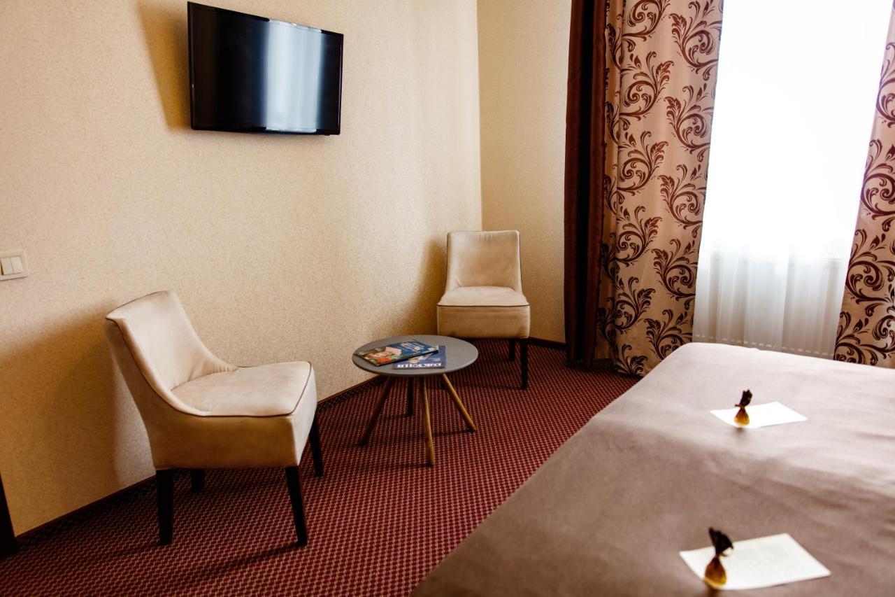 Hotel Argo à Lviv Extérieur photo