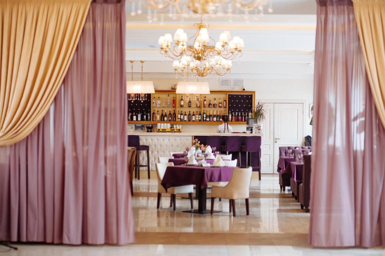 Hotel Argo à Lviv Extérieur photo